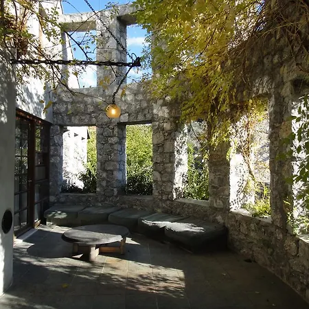 Villa Caretta *